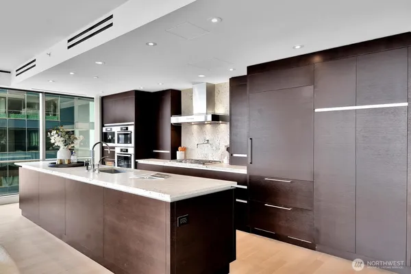 $4,400,000 | 99 Union Street, Unit 1206, Seattle, WA 98101