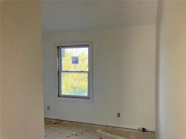 $350,000 | 21526 West 51st Terrace, Shawnee, KS 66226