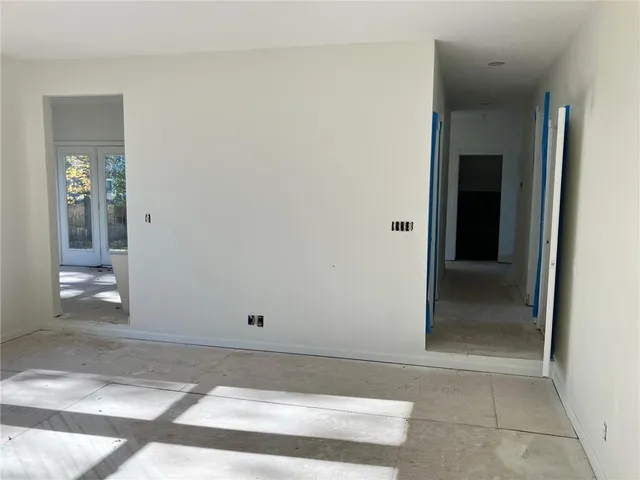 $350,000 | 21526 West 51st Terrace, Shawnee, KS 66226