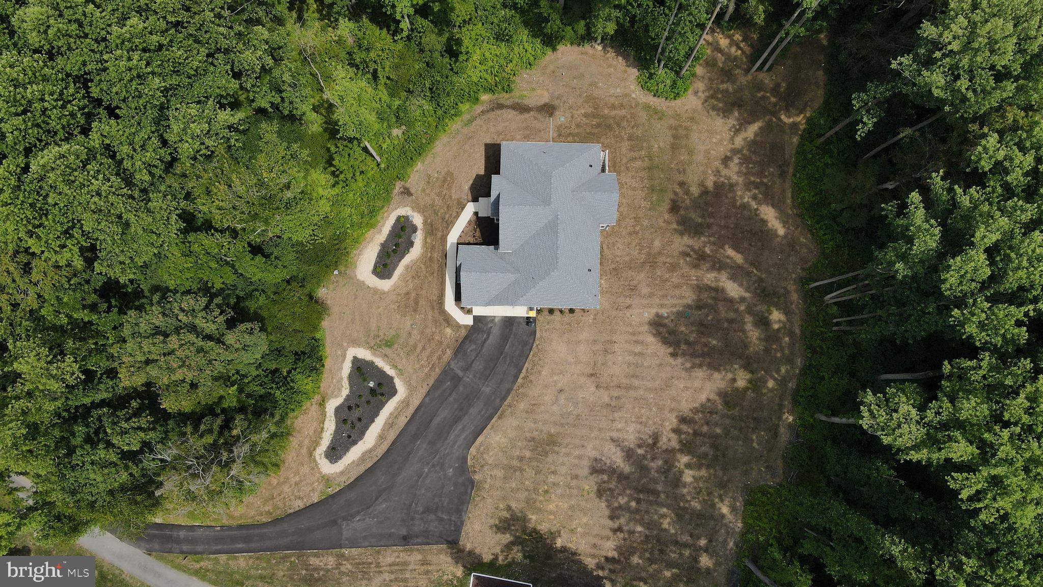 6 Lothian Way Lothian, MD 20711 - Photo 3 of 105