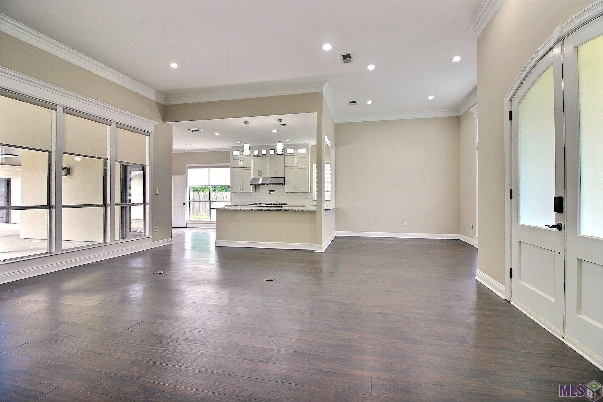 37370 Provence Pointe Avenue Prairieville, LA 70769 - Photo 8 of 21 Gallery Image 8
