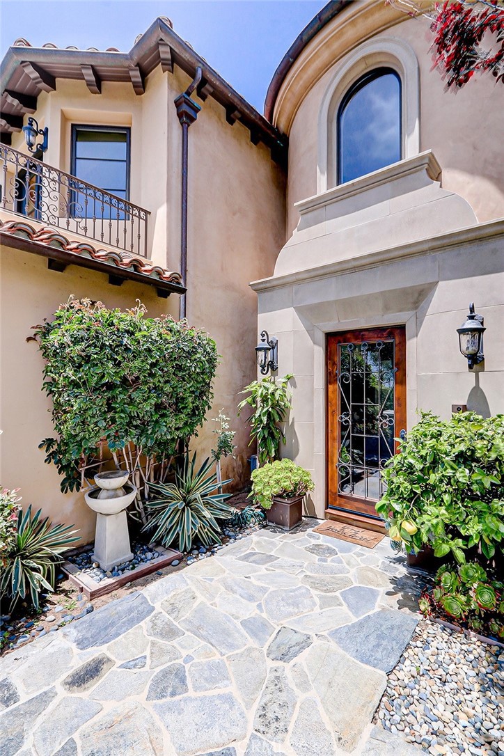 853 6th Street Manhattan Beach, CA 90266 - Photo 6 of 60