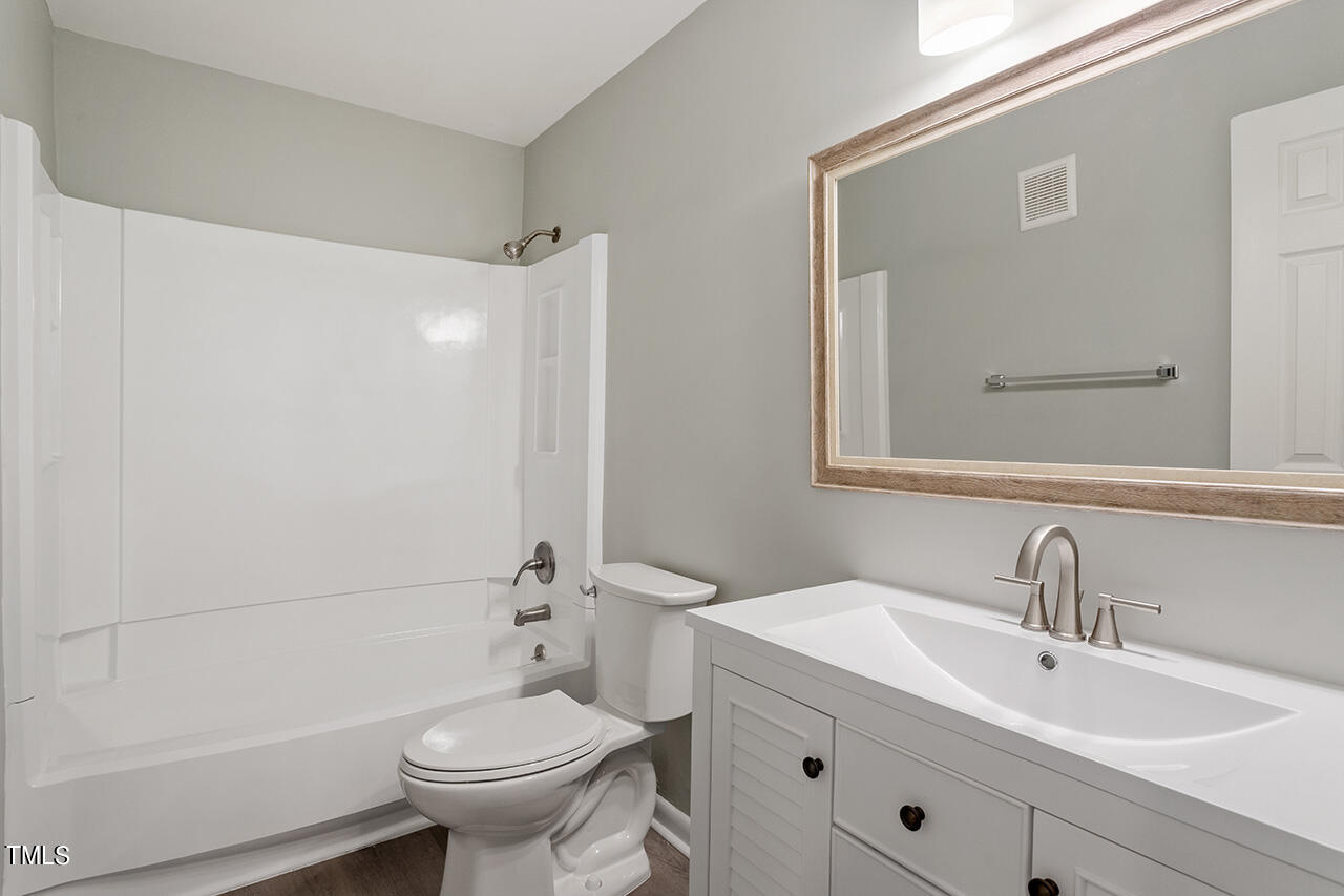 5816 Pointer Drive, Unit 201 Raleigh, NC 27609 - Photo 16 of 23 5816 Pointer Drive_32