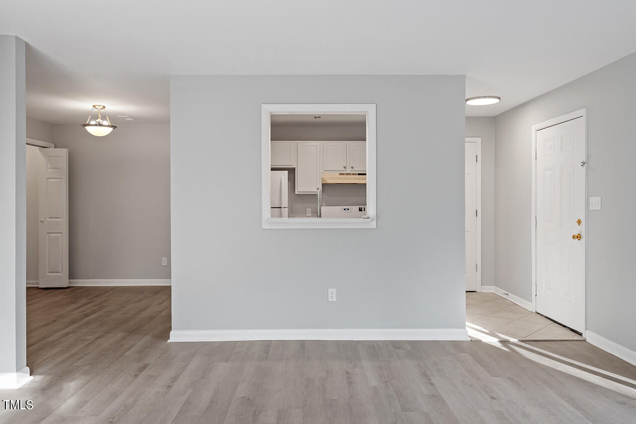 5816 Pointer Drive, Unit 201 Raleigh, NC 27609 - Photo 6 of 23 5816 Pointer Drive_12