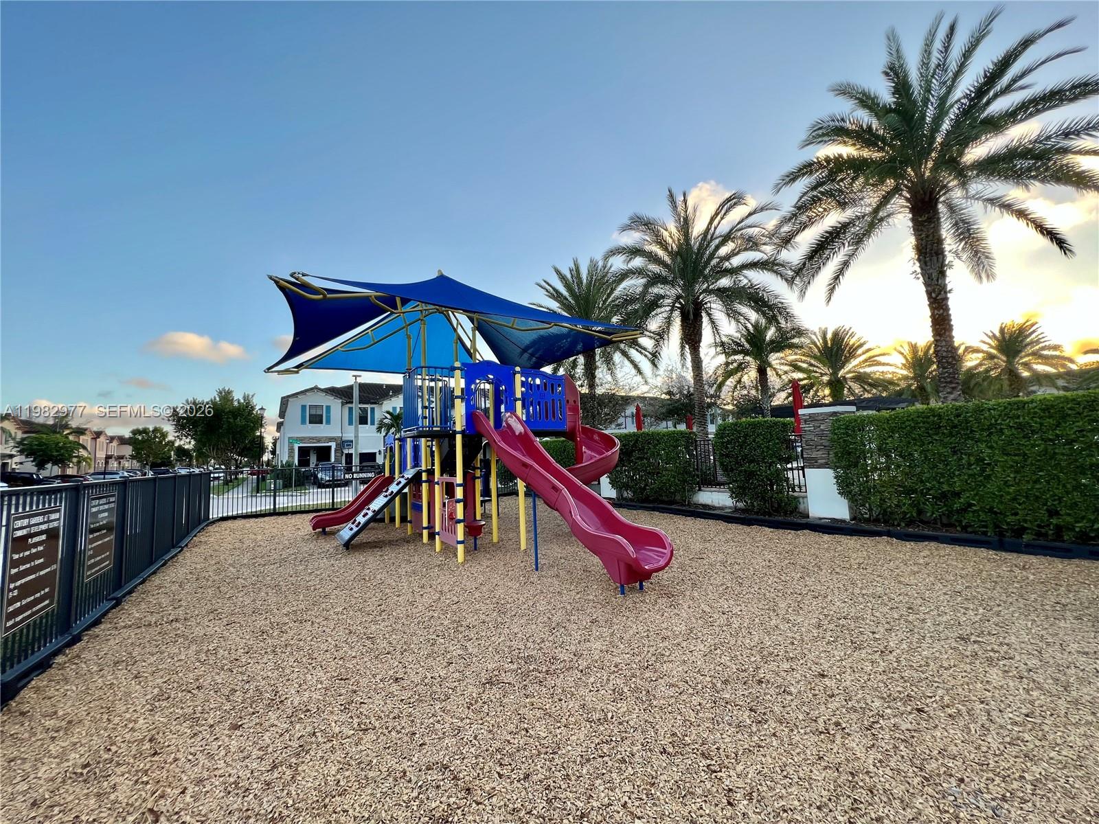 11989 Southwest 150th Place Miami, FL 33196 - Photo 28 of 33