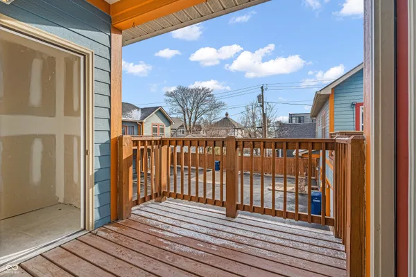 $205,000 | 1635 North College Avenue, Unit 4, Indianapolis, IN 46202