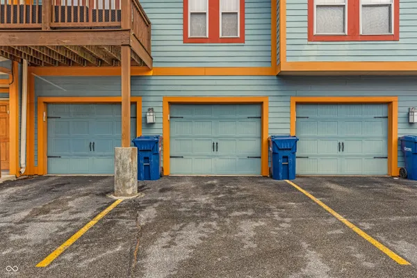 $205,000 | 1635 North College Avenue, Unit 4, Indianapolis, IN 46202