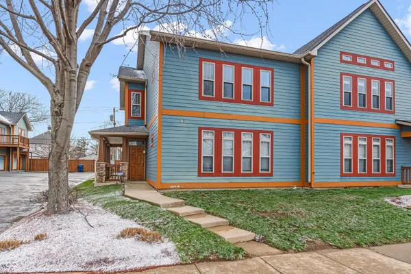 $205,000 | 1635 North College Avenue, Unit 4, Indianapolis, IN 46202