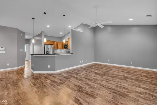 $205,000 | 1635 North College Avenue, Unit 4, Indianapolis, IN 46202