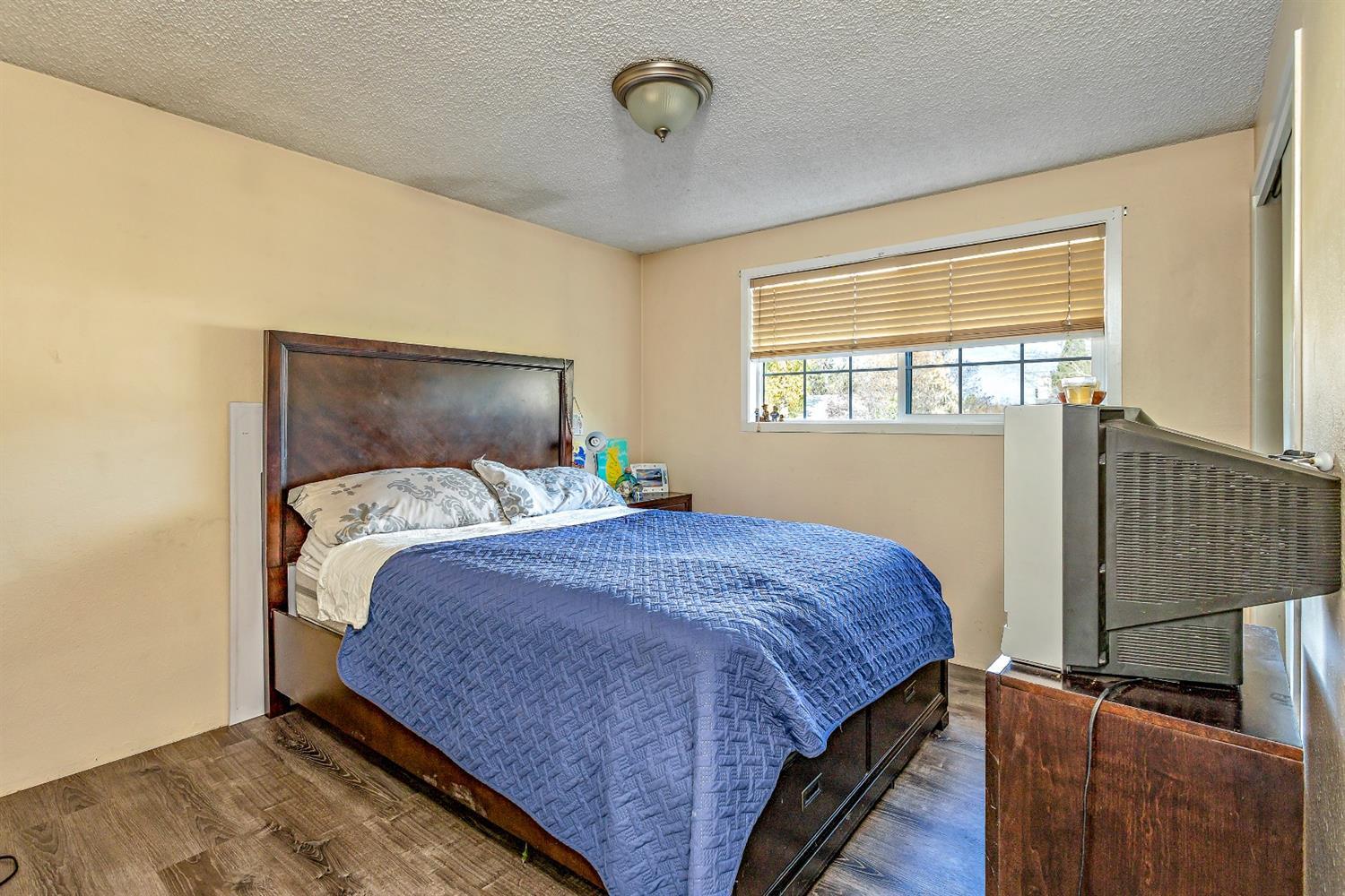 2238 Delta Waters Road Medford, OR 97504 - Photo 17 of 23 Additional Photo