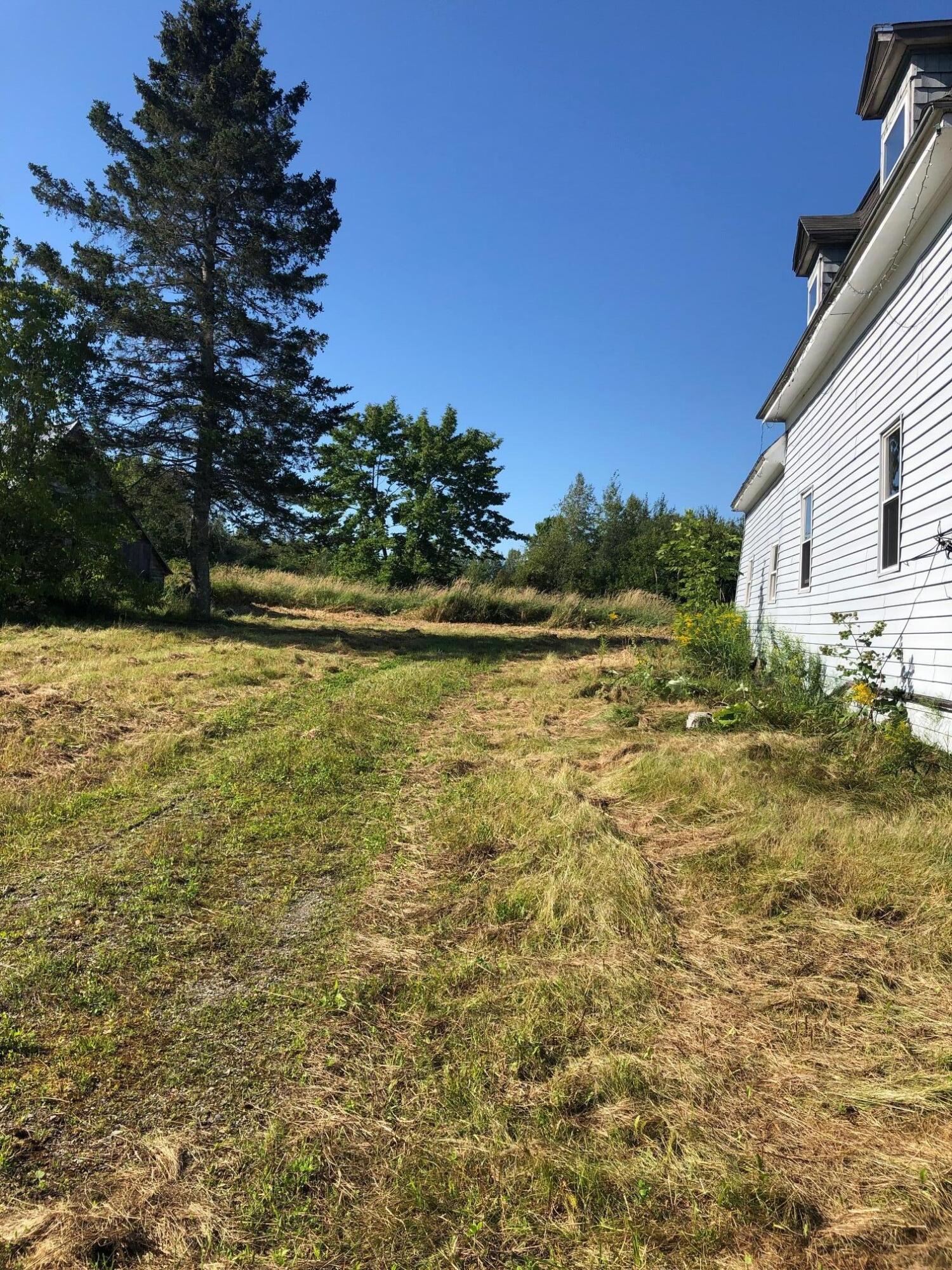 421 Springfield Road Danforth, ME 04424 - Photo 3 of 9 Driveway View