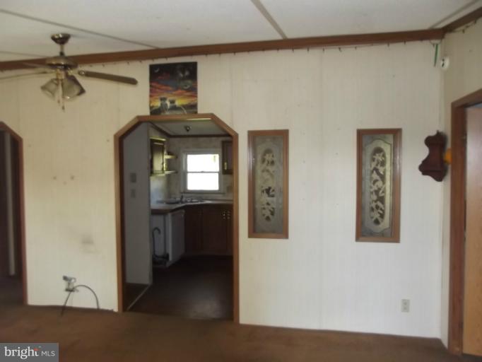 239 Kirk Road Elkton, MD 21921 - Photo 9 of 20 Living Room