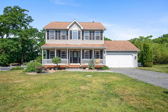 $651,000 | 15 Dolphin Circle, Somerset, MA 02726