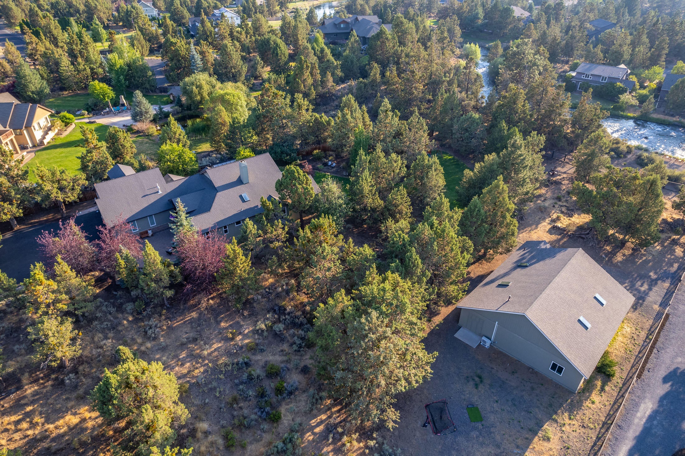 63475 Overtree Road Bend, OR 97701 - Photo 1 of 39 001