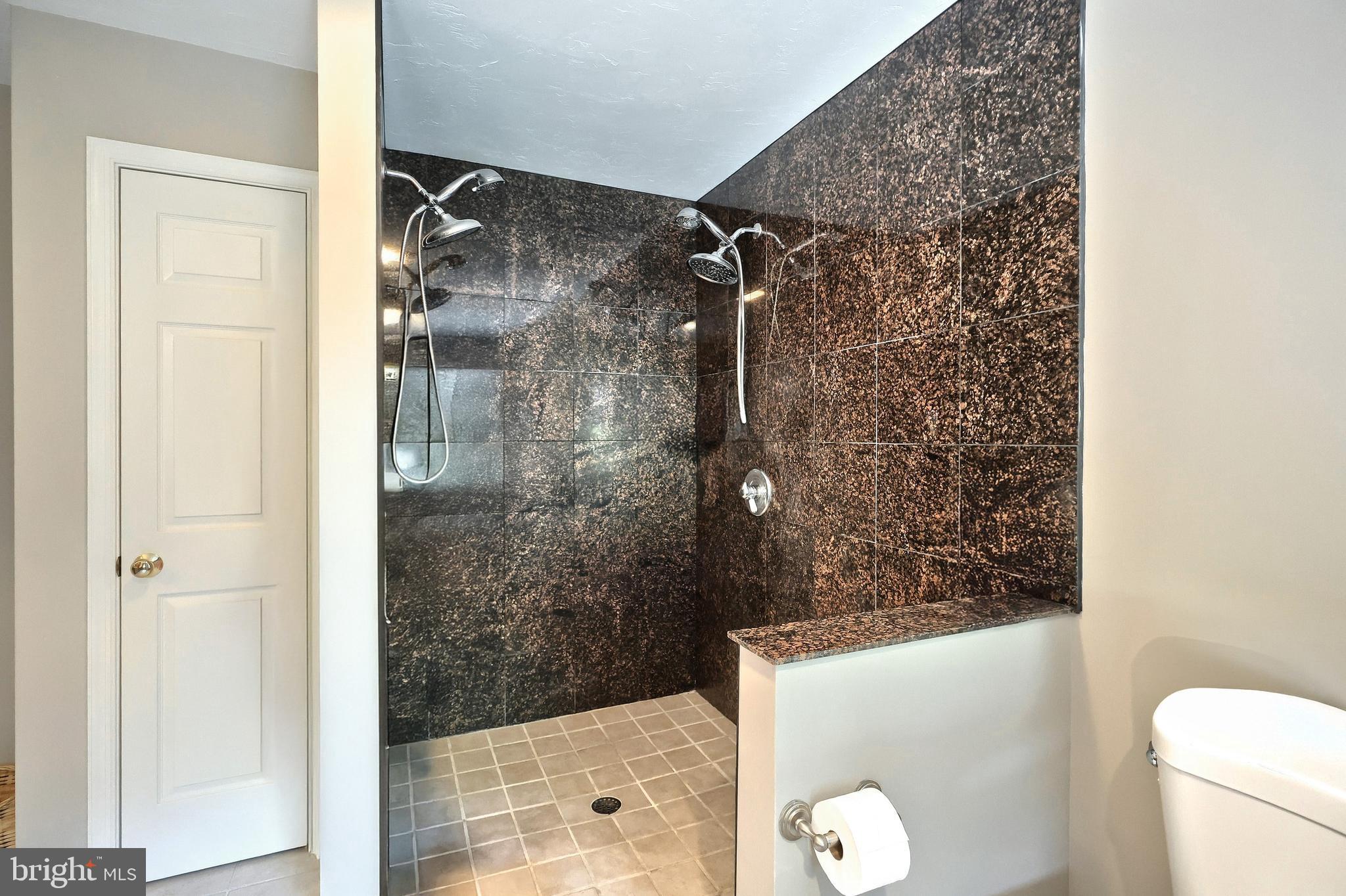 2415 Emiray Court York, PA 17403 - Photo 18 of 48