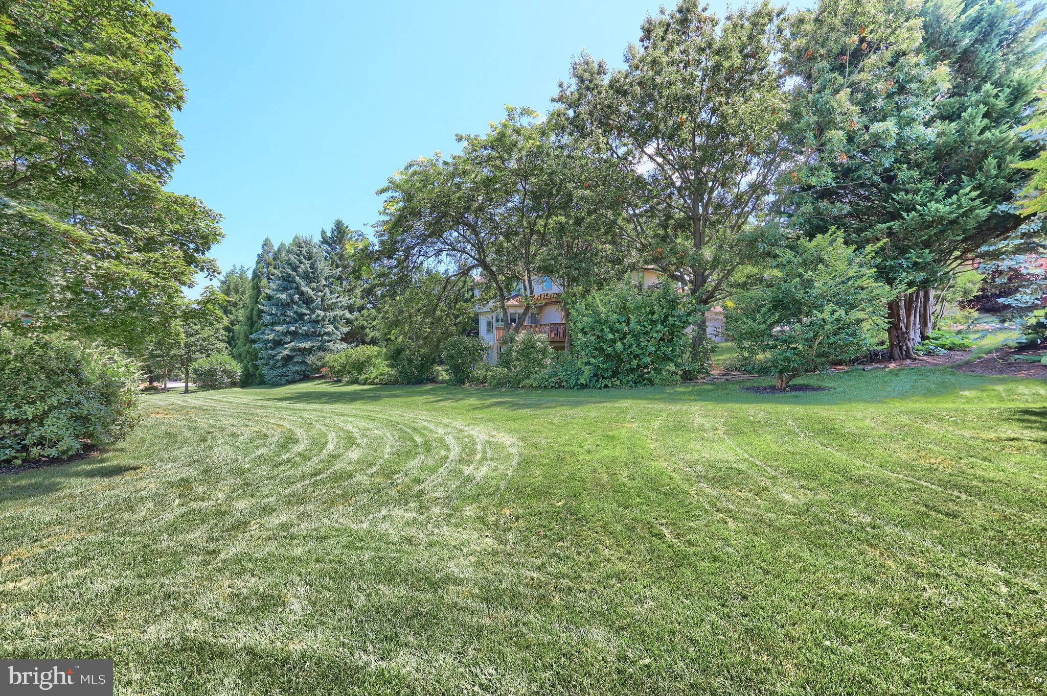 2415 Emiray Court York, PA 17403 - Photo 41 of 48