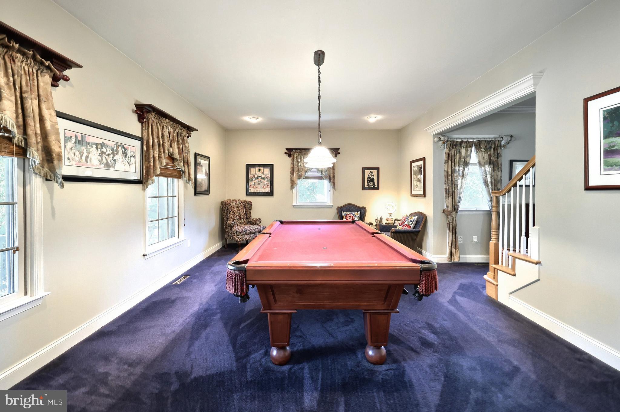 2415 Emiray Court York, PA 17403 - Photo 7 of 48