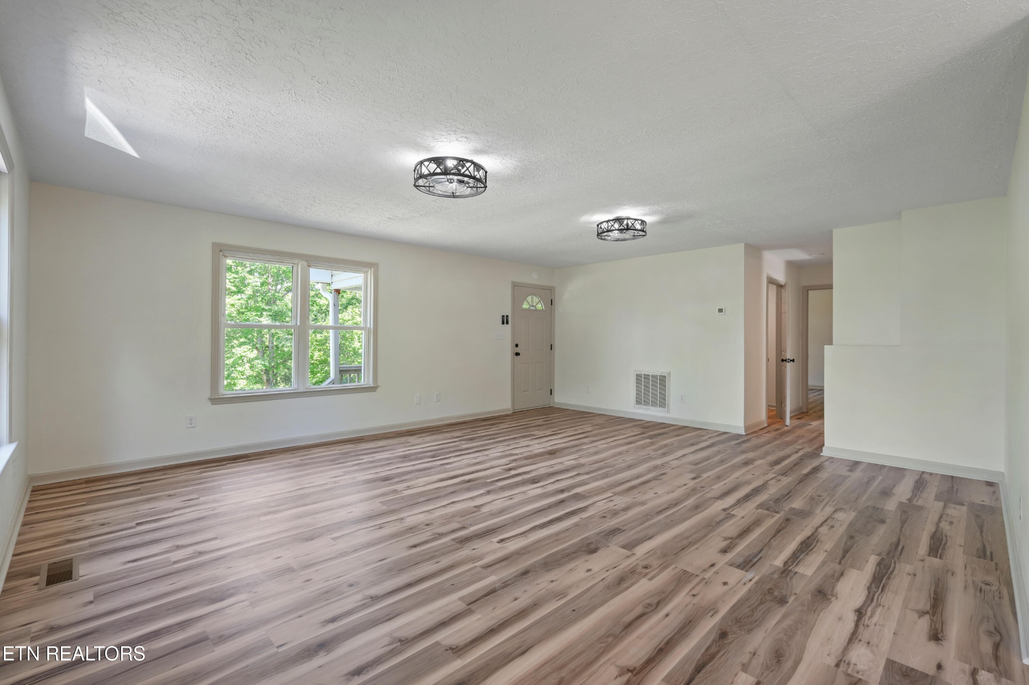 6440 Zachary Road Corryton, TN 37721 - Photo 7 of 34 Gallery Image 7