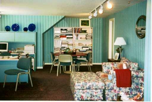 516 Harrogate Road Upper St. Clair, PA 15241 - Photo 6 of 6 Gallery Image 6