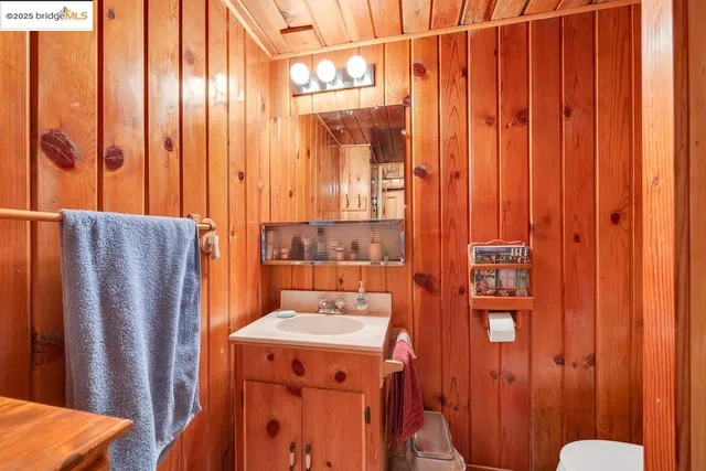 $610,000 | 311 Fir Trail, Pinecrest, CA 95364