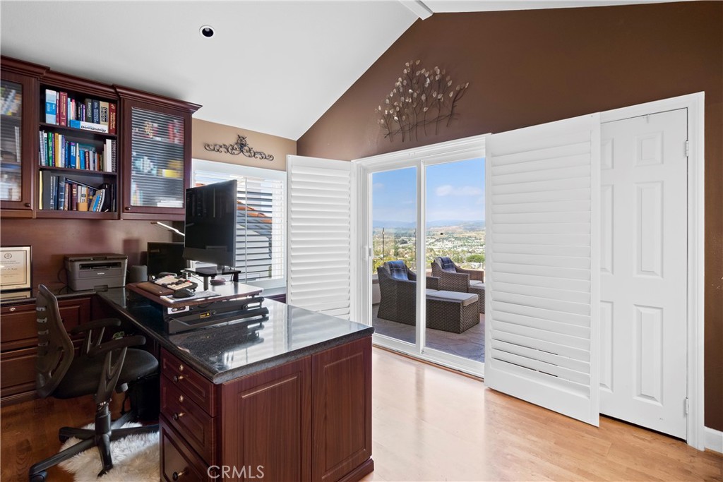 33662 Holtz Hill Drive Dana Point, CA 92629 - Photo 14 of 75