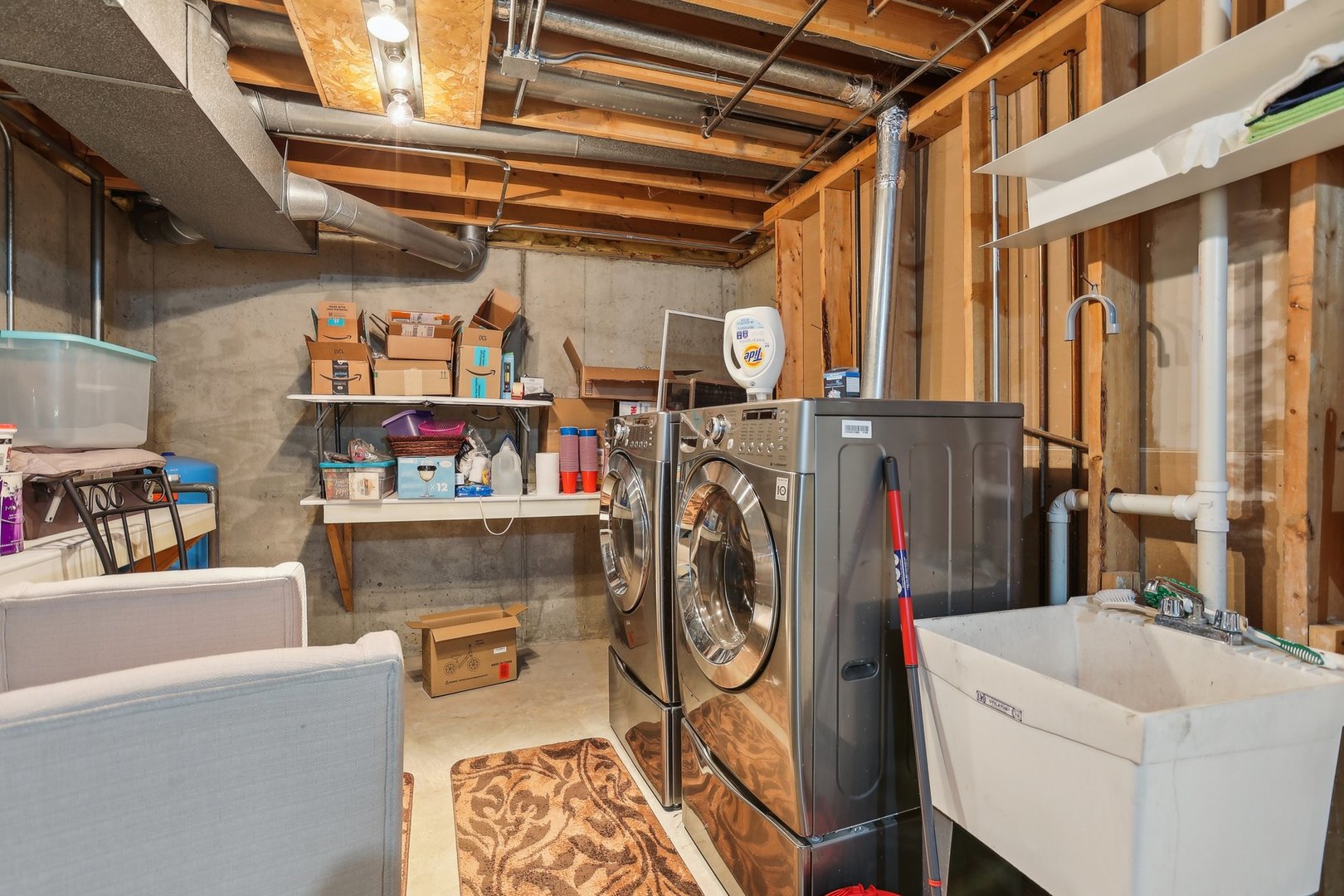 40783 Gridley Drive Antioch, IL 60002 - Photo 32 of 44 a utility room with dryer and washer