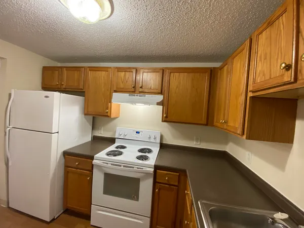 $2,528 | 96 Powers Street, Unit 200, Milford, NH 03055