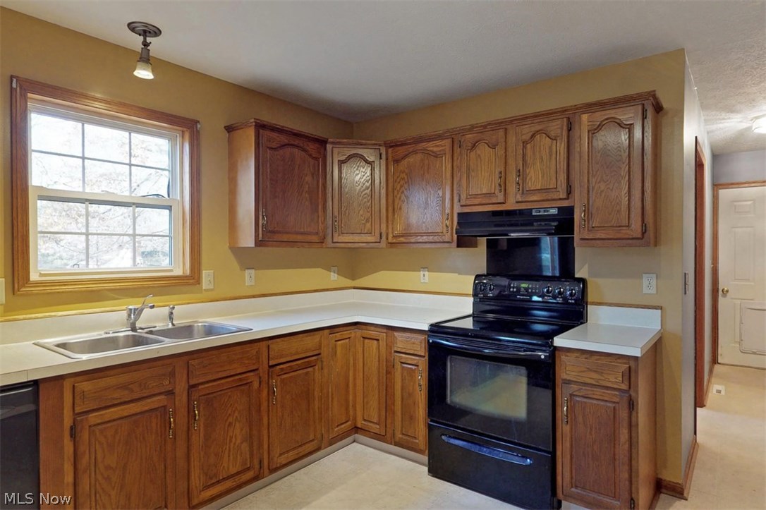 2948 McCormick Road Stow, OH 44224 - Photo 7 of 21 Gallery Image 7