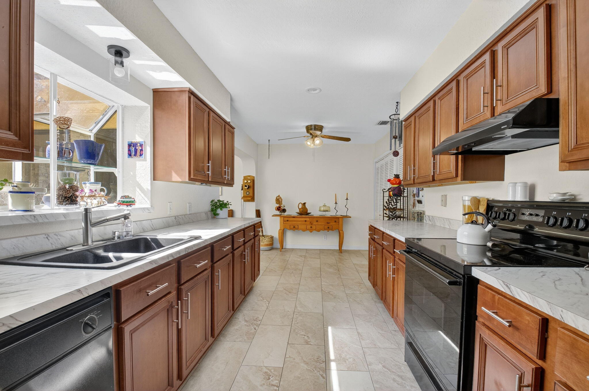 9669 Erica Court Boca Raton, FL 33496 - Photo 22 of 74 26-web-or-mls-DSC_2799