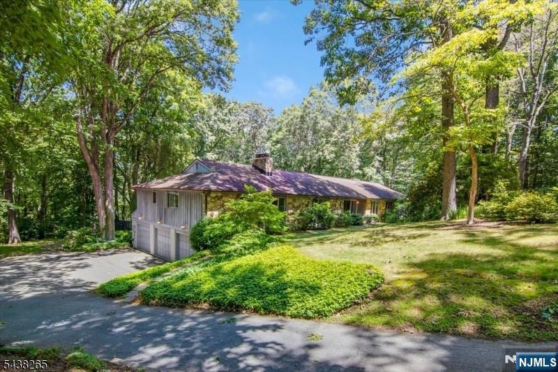 6 Green Hills Road Mendham, NJ 07945 - Photo 9 of 42