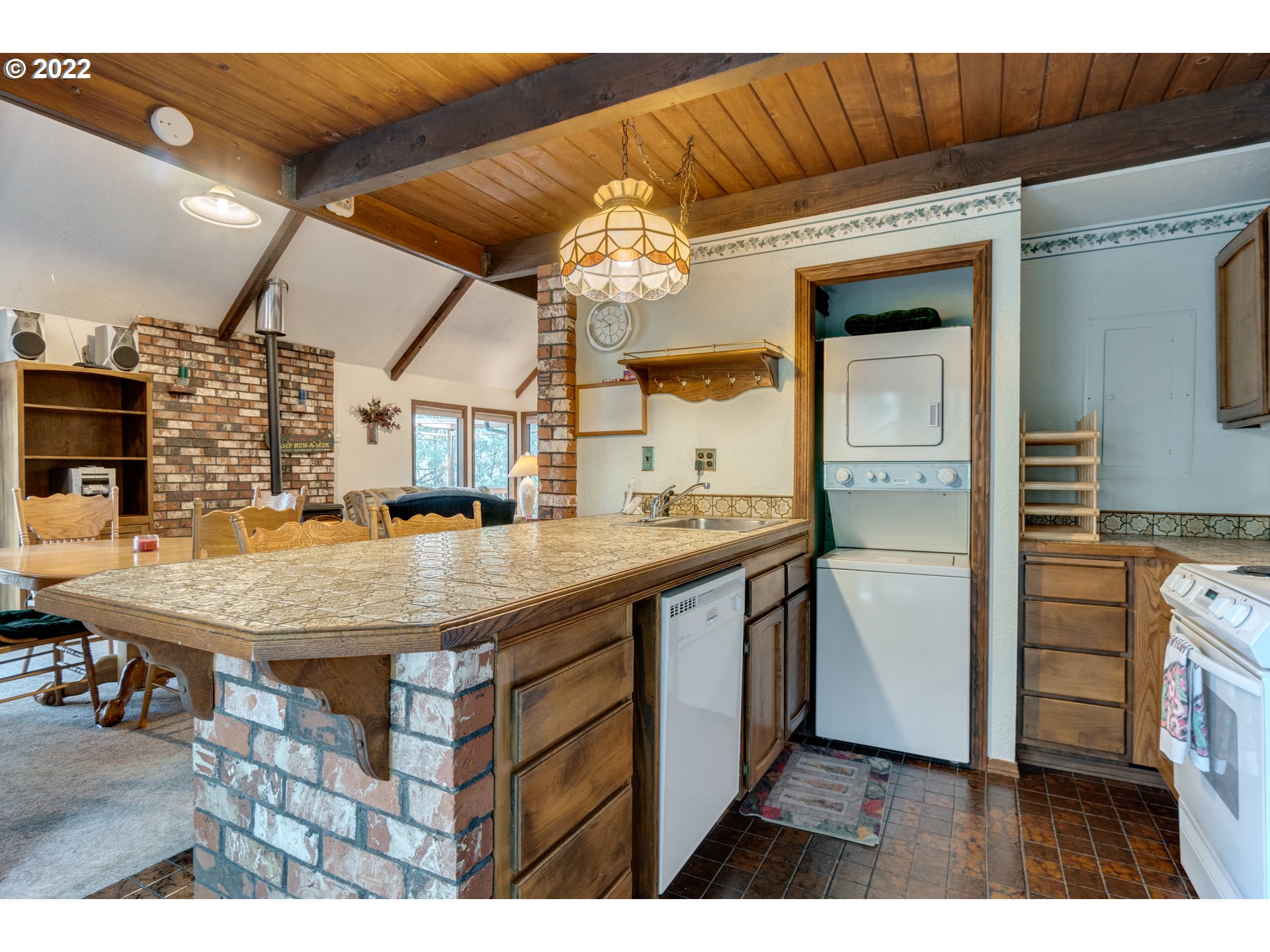 71147 East Jennie Lane Rhododendron, OR 97049 - Photo 12 of 29 Gallery Image 12