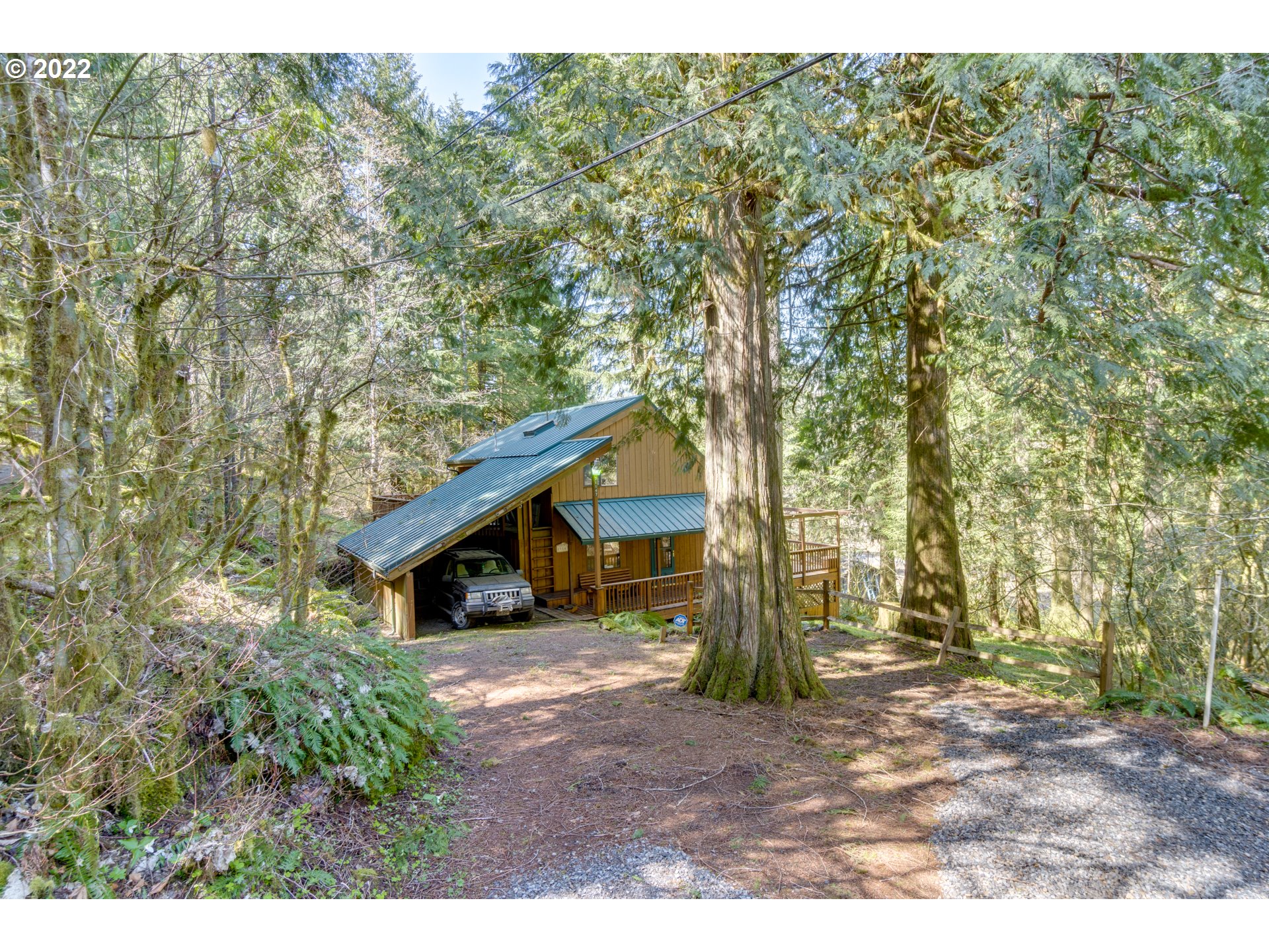 71147 East Jennie Lane Rhododendron, OR 97049 - Photo 2 of 29 Gallery Image 2