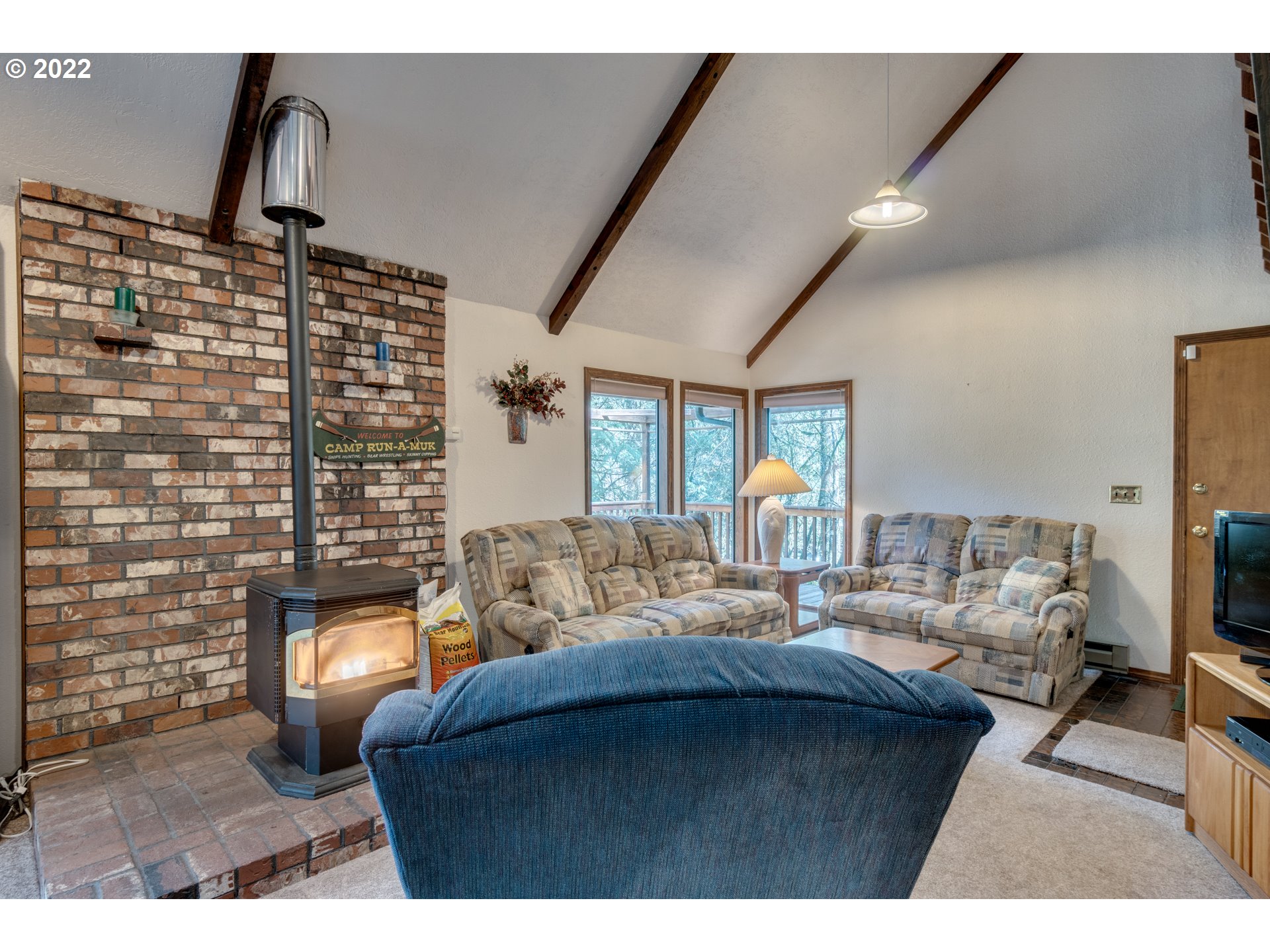 71147 East Jennie Lane Rhododendron, OR 97049 - Photo 5 of 29 Gallery Image 5