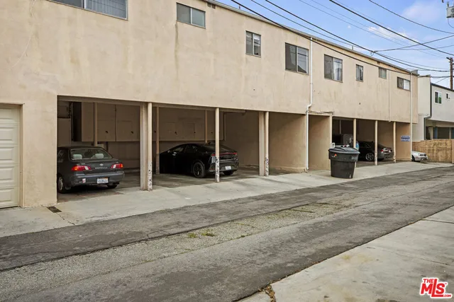 $4,900 | 1538 Stanford Street, Unit 8, Santa Monica, CA 90404