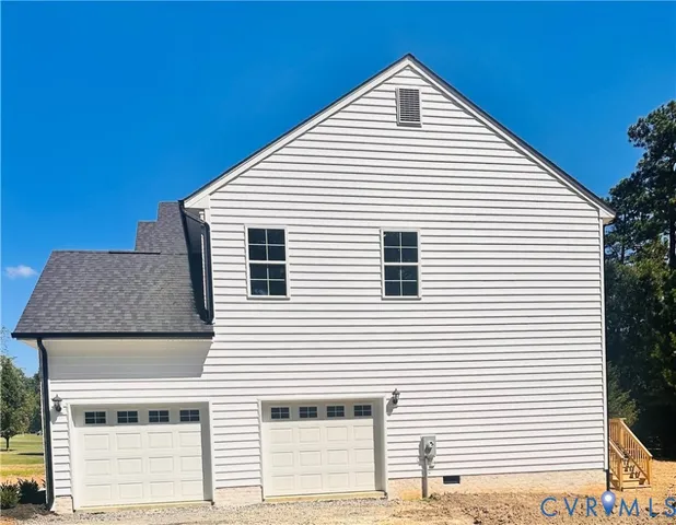 a view of a white house