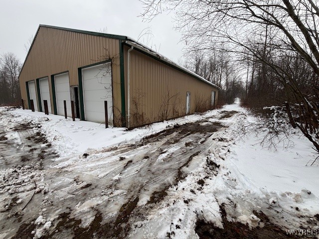 10849 Maple Ridge Road Shelby, NY 14103 - Photo 1 of 19