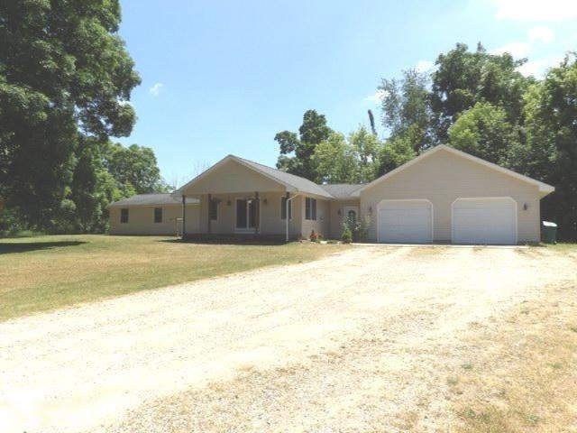 180 East Brogan Road Hastings, MI 49058 - Photo 1 of 40 180 E Brogan front3