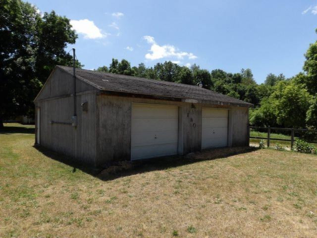 180 East Brogan Road Hastings, MI 49058 - Photo 34 of 40 180 E Brogan pole barn