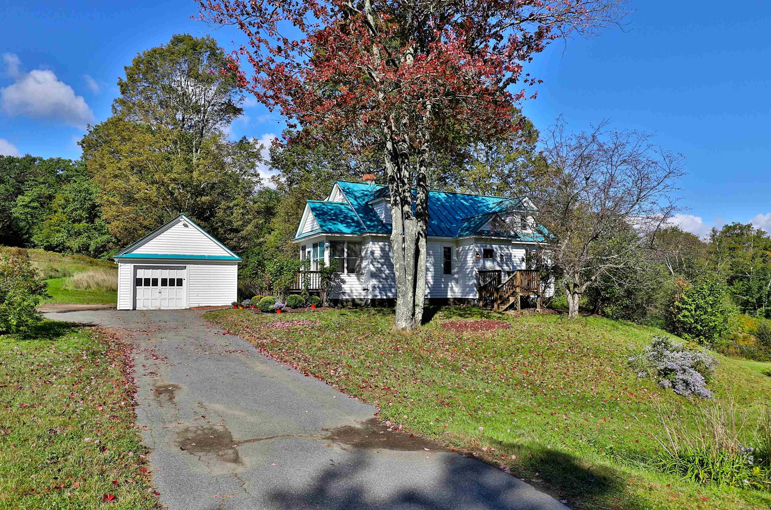 215 Pleasant Valley Road Springfield, VT 05156 - Photo 22 of 27