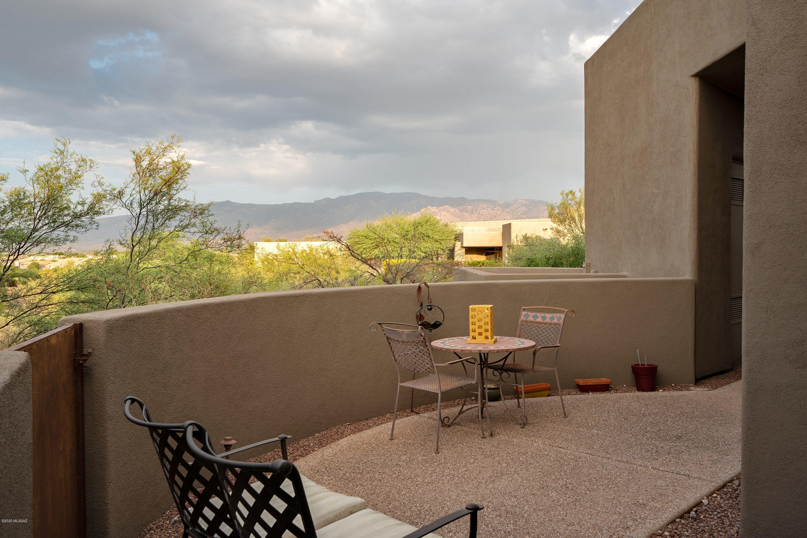 592 West Silhouette Ridge Place Oro Valley, AZ 85755 - Photo 30 of 50