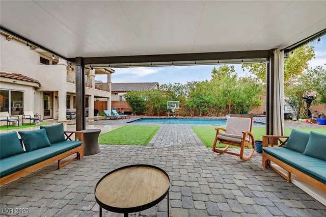 $1,150,000 | 11559 Capanna Rosso Place, Las Vegas, NV 89141