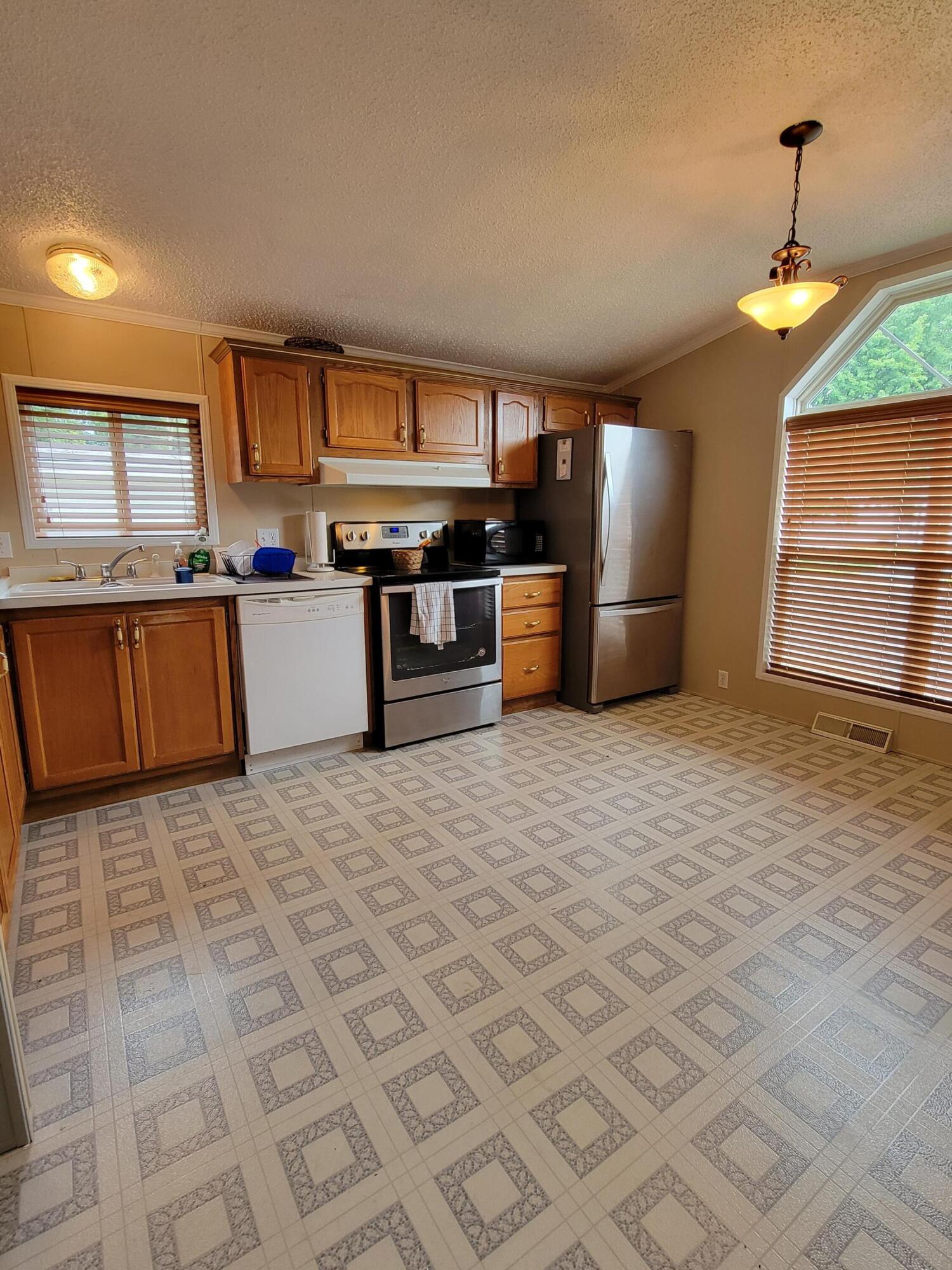 14 Sunset Drive Springfield, OH 45504 - Photo 7 of 22
