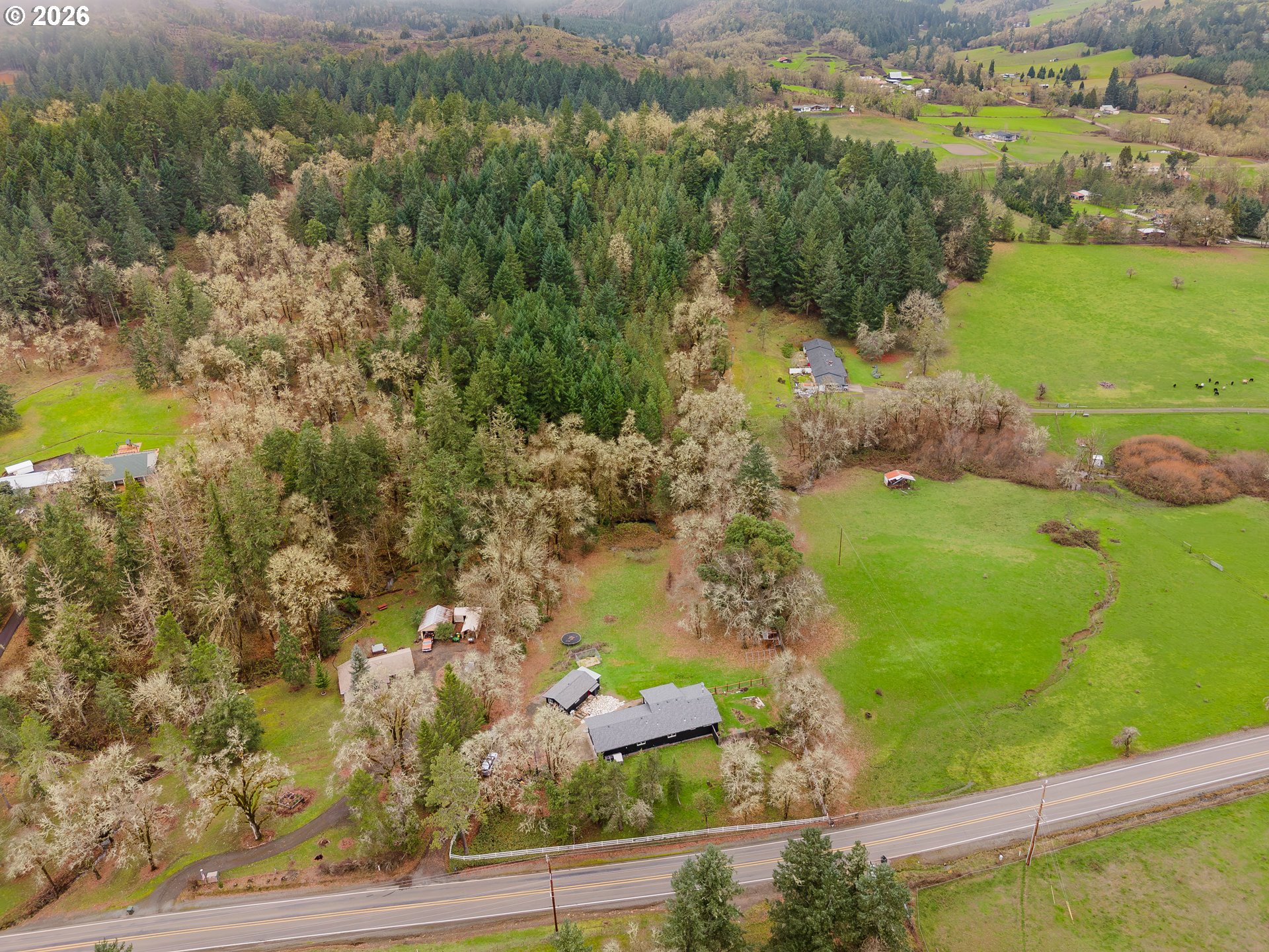 8148 Melqua Road Umpqua, OR 97486 - Photo 4 of 45 Gallery Image 4