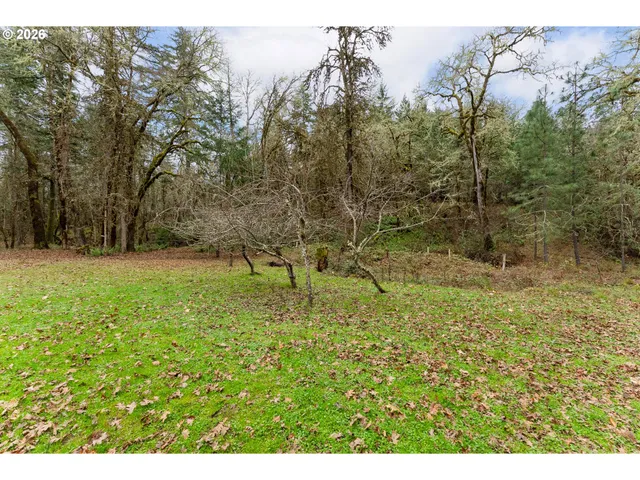 $575,000 | 8148 Melqua Road, Umpqua, OR 97486