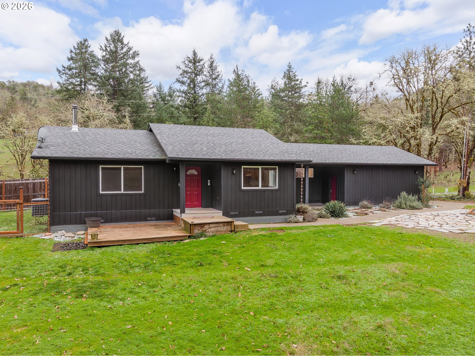 8148 Melqua Road Umpqua, OR 97486 - Photo 8 of 45 Gallery Image 8