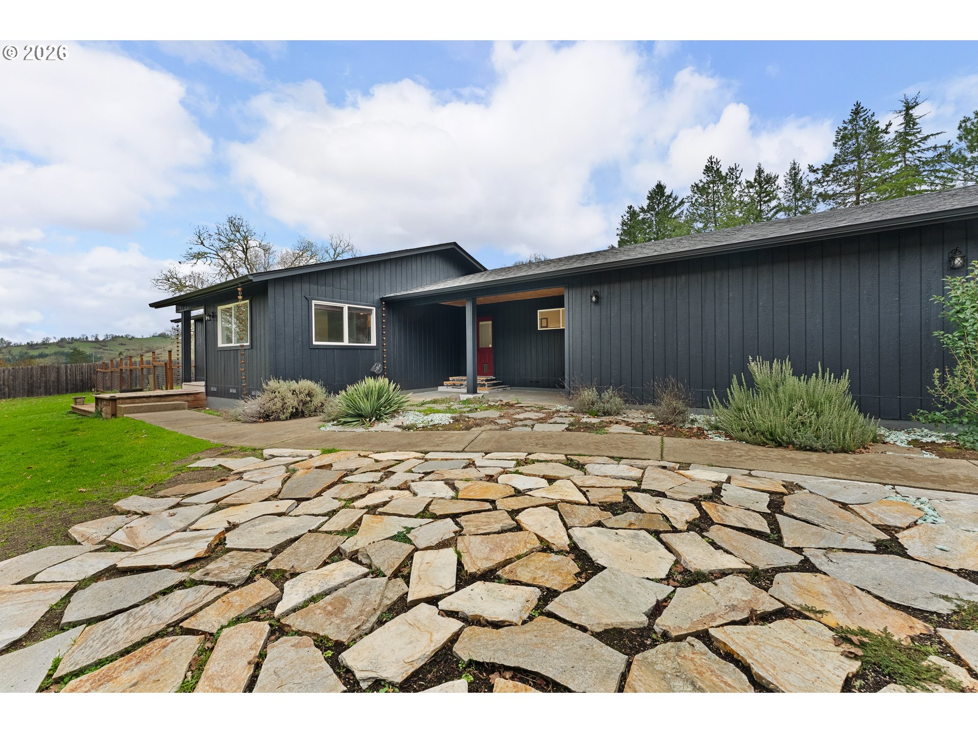 8148 Melqua Road Umpqua, OR 97486 - Photo 10 of 45 Gallery Image 10