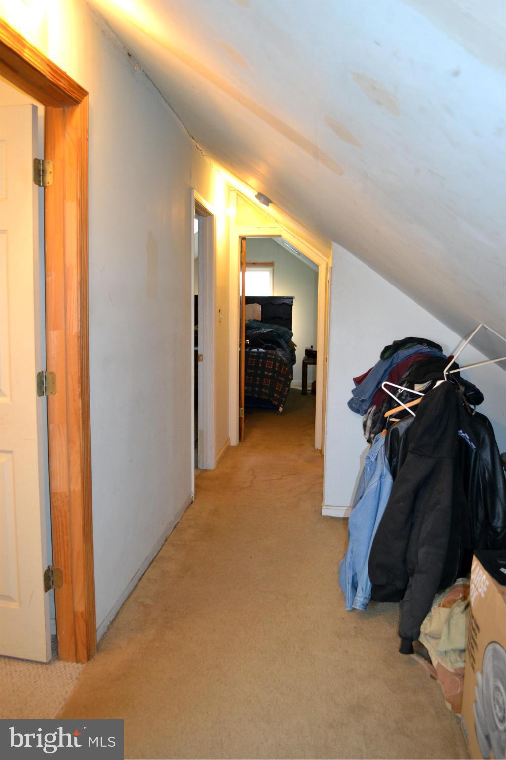 13036 Penn Shop Road Mount Airy, MD 21771 - Photo 8 of 16 Interior (General)