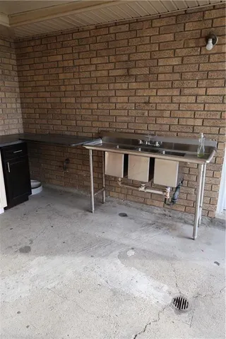 $2,250 | 2648 Vulcan Street, Harvey, LA 70058