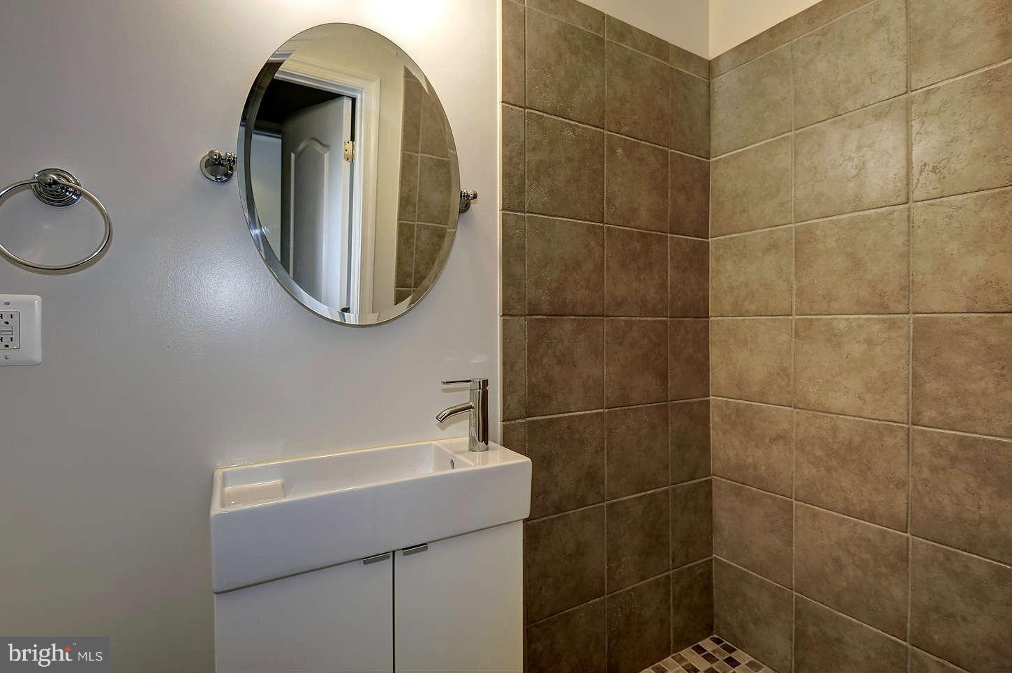 447 Ridge Street Northwest, Unit 1 Washington, DC 20001 - Photo 5 of 28 View
