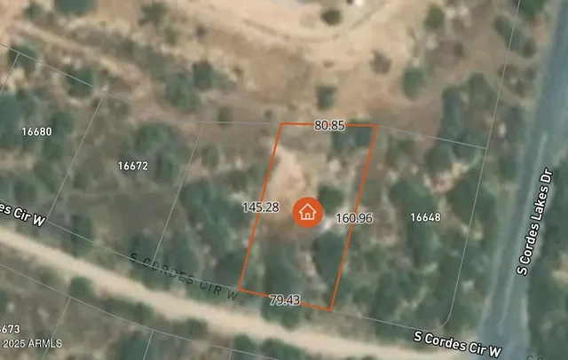 a view of outdoor space with mountain view